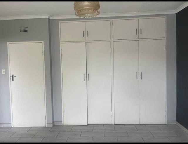 2 BEDROOM DUPLEX FOR SALE IN FOREST HILL